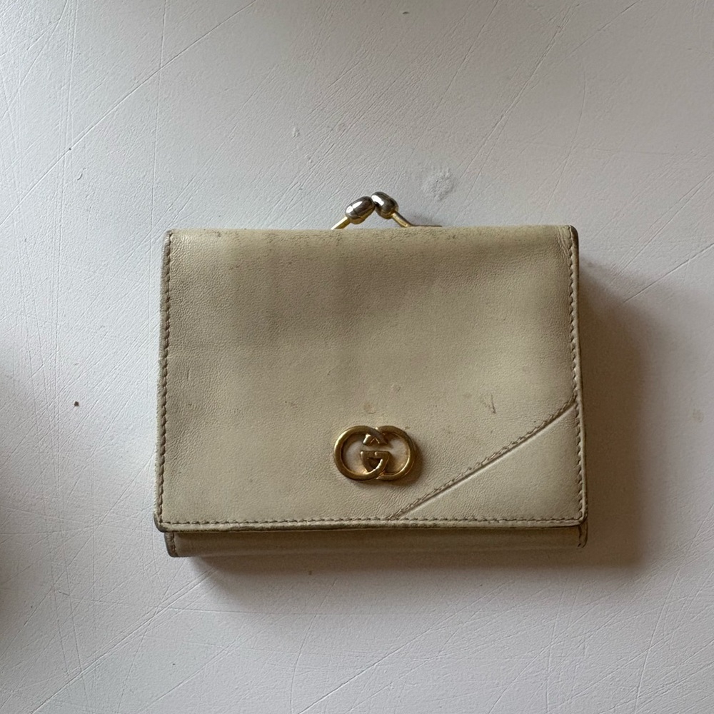 Gucci Cream Women's multi fold wallet
